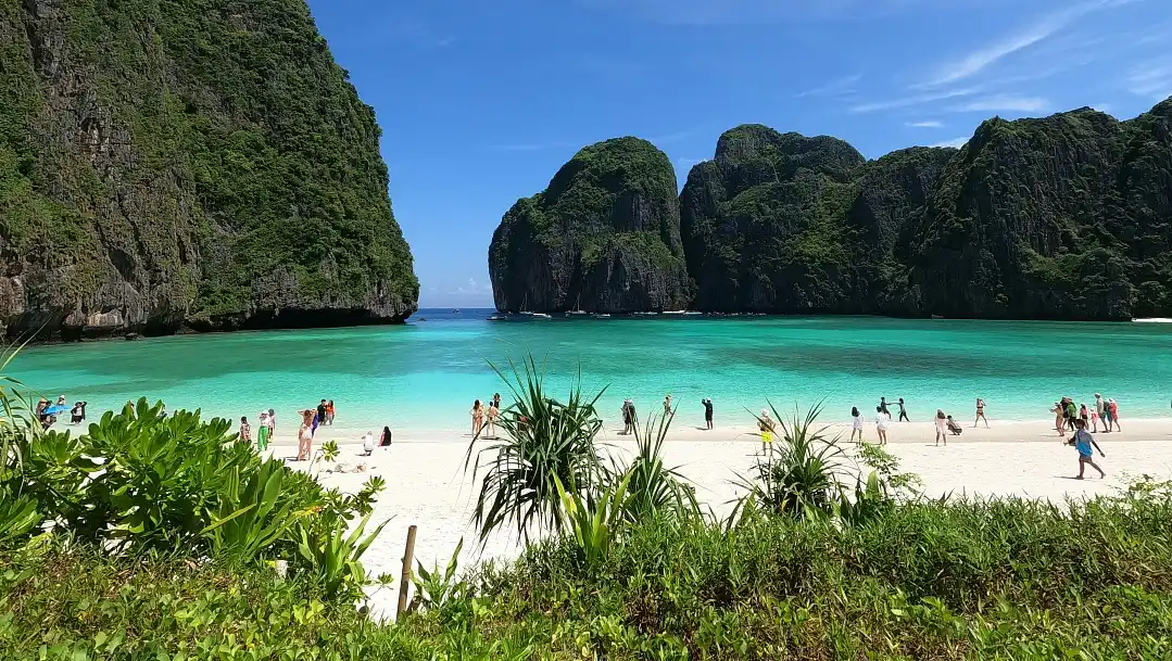 Острова Пхи Пхи и Мая Бэй